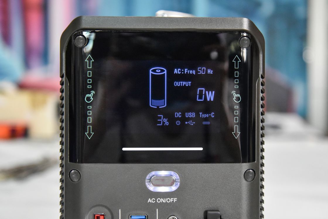 LiFePO4 ธนาคารพลังงานแสงอาทิตย์แบบพกพา 1000w MPPT แหล่งจ่ายไฟพลังงานแสงอาทิตย์สำหรับการตั้งแคมป์
